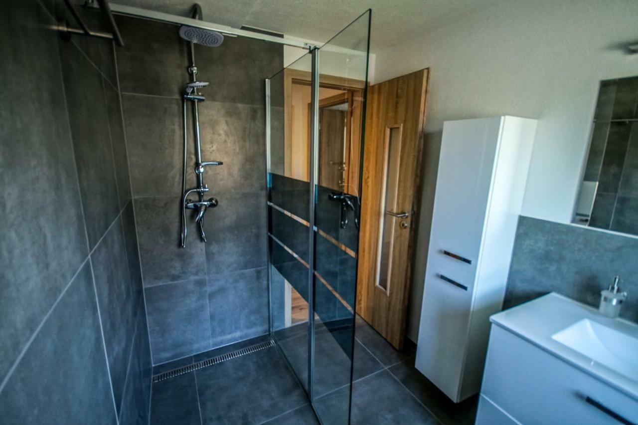 Aresko-Apartments Vidnava Dış mekan fotoğraf